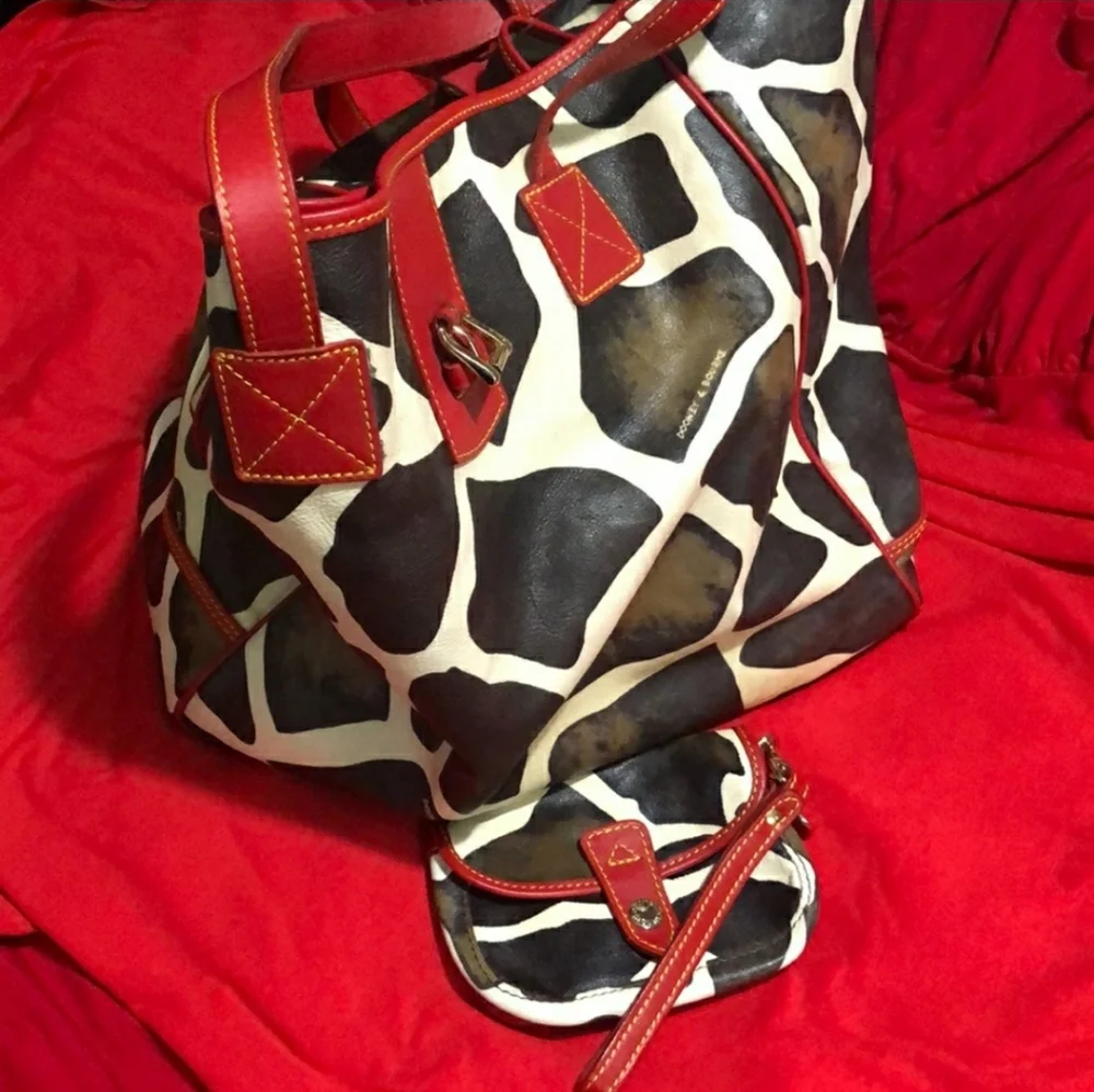 Dooney & Bourke Giraffe and Red Large Tote - Picture 7 of 14